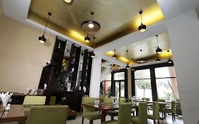 East Hotel Yangon